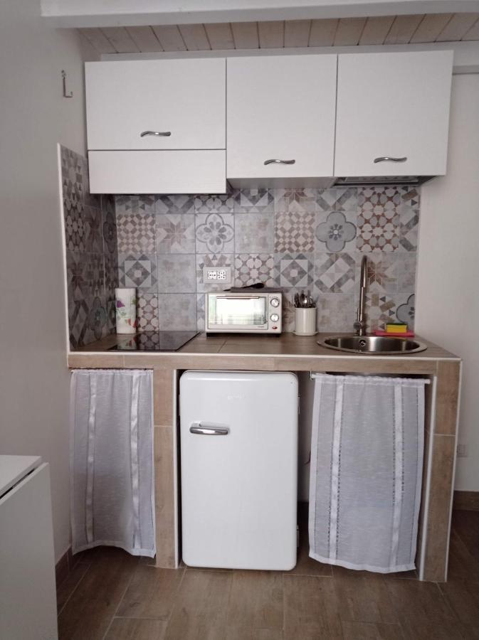 Studio Flat Porta Maggiore Rome Bagian luar foto